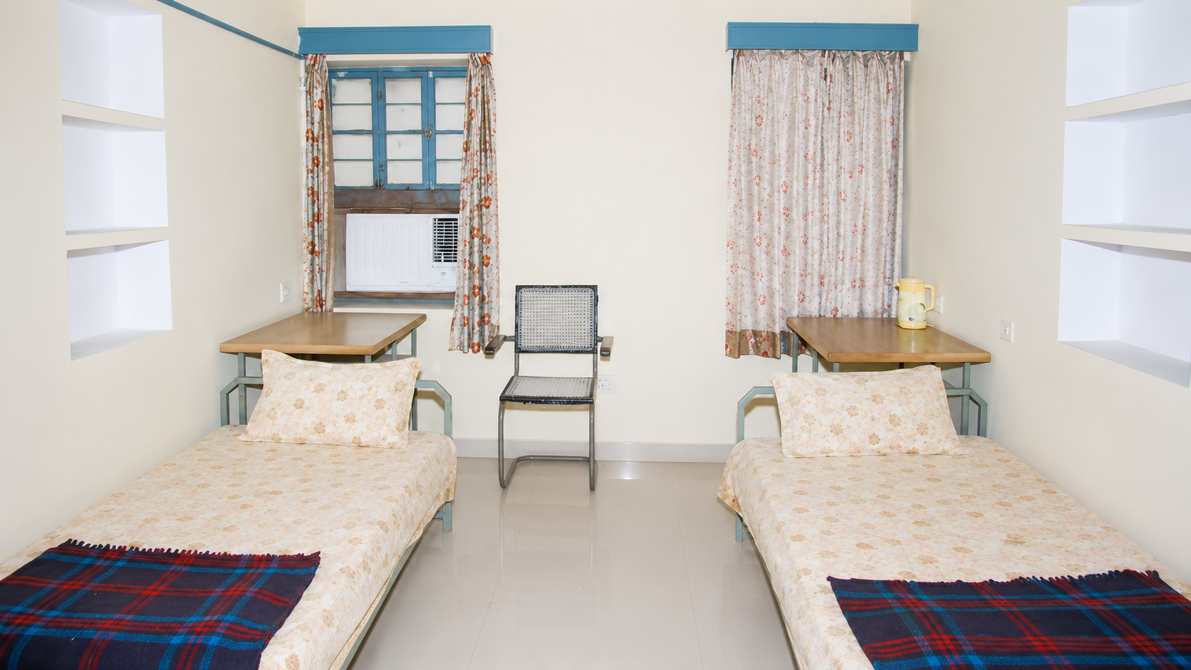 Shri Vidya Girls Hostel Indira Nagar