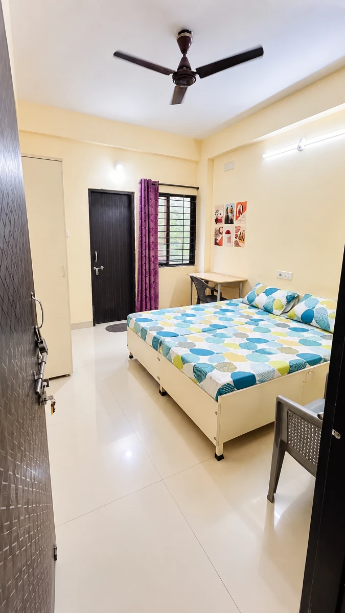 DIVINE GIRL’S HOSTEL  1