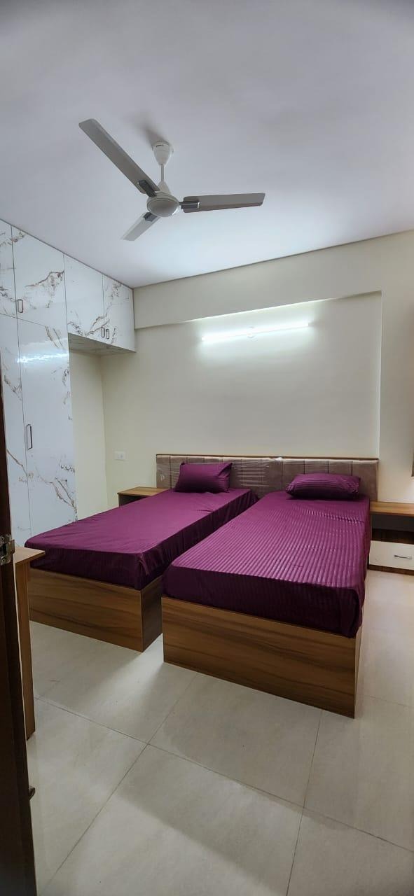 Surya Royal Platinum Luxury Flats Co Live photo 4