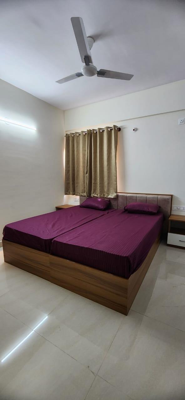 Surya Royal Platinum Luxury Flats Co Live photo 2