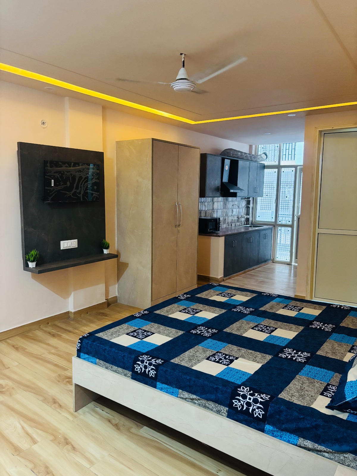 Happy Living Sector-104 photo 3