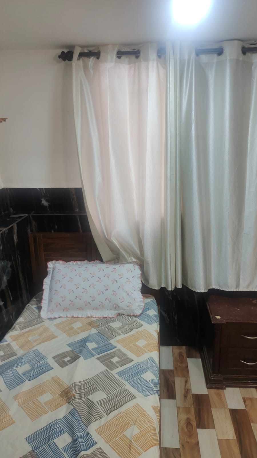 Mahavir Female Paying Guest Home photo 5