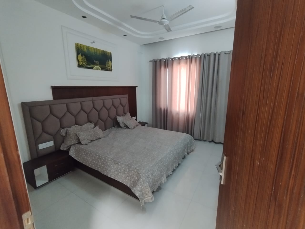 V K Realtors  photo 3