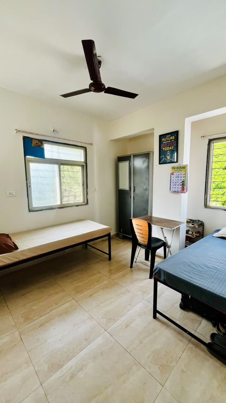 Alpine Boys Hostel photo 3
