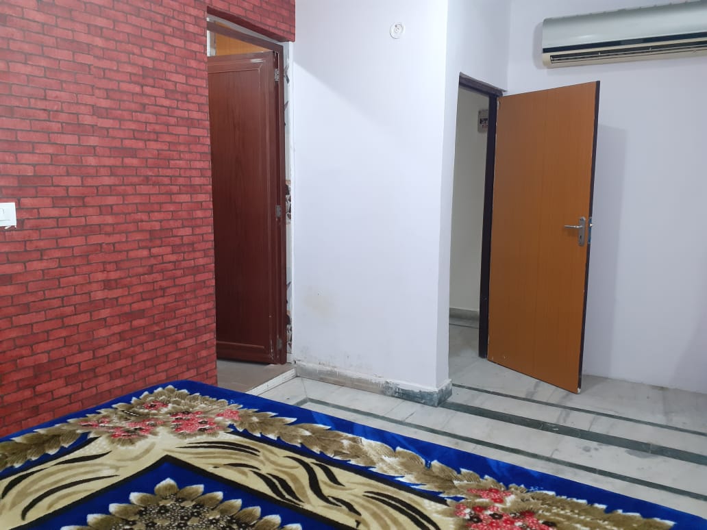 Adhiraj Co-Living photo 6