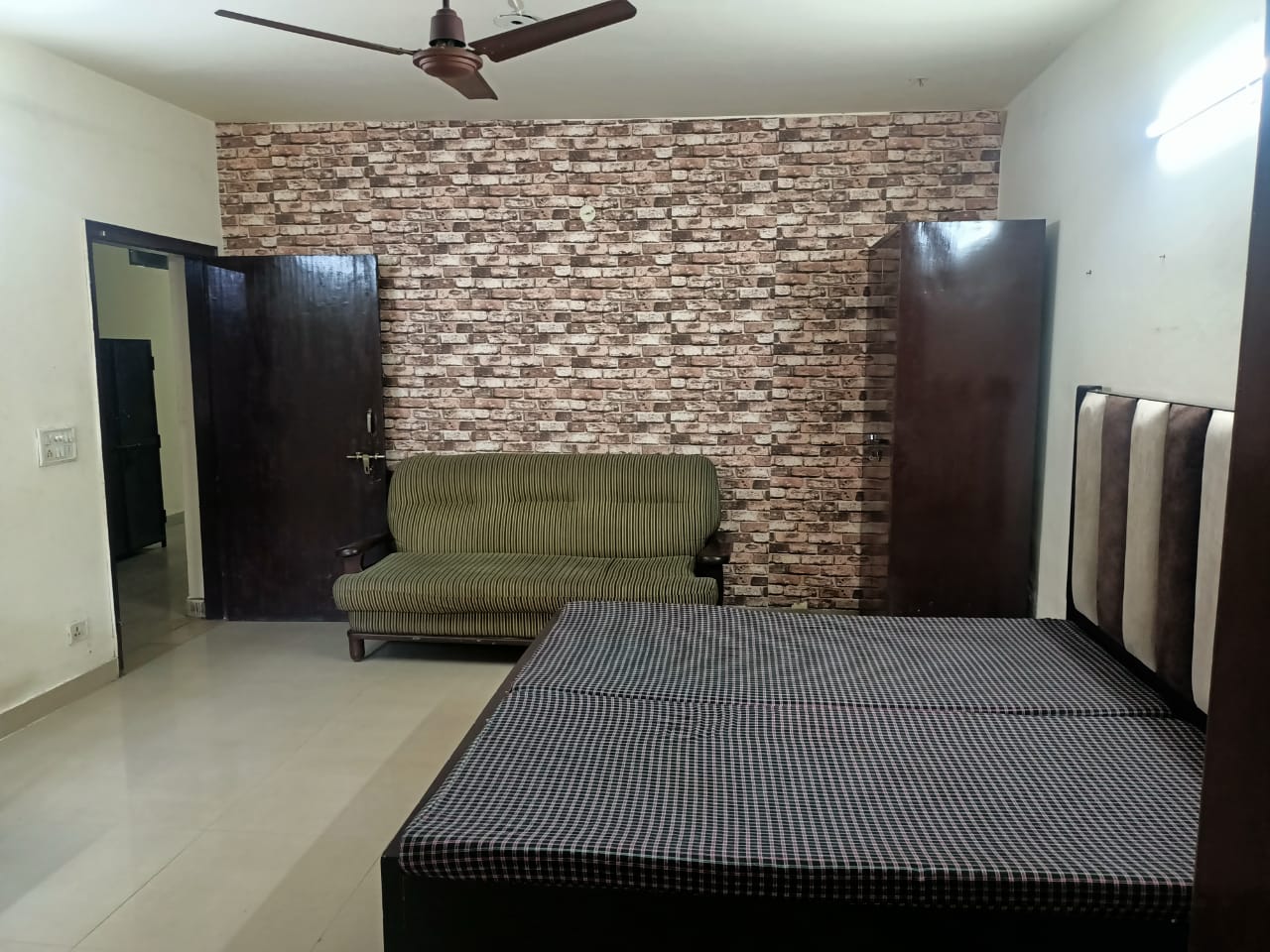LivingSiving PG photo 9